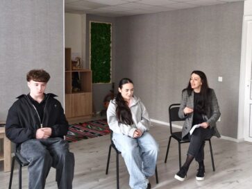 Як стати «своїм»: тонкощі ефективної комунікації